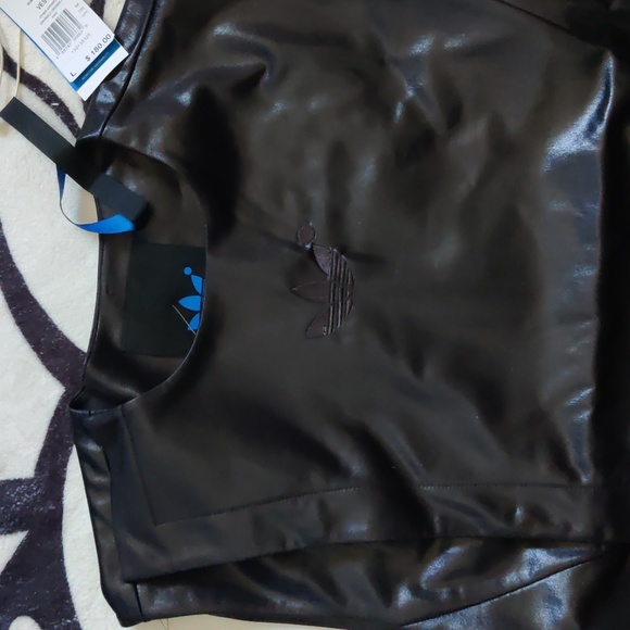 Gorgeous Trendy Adidas Vest - Picture 5 of 7